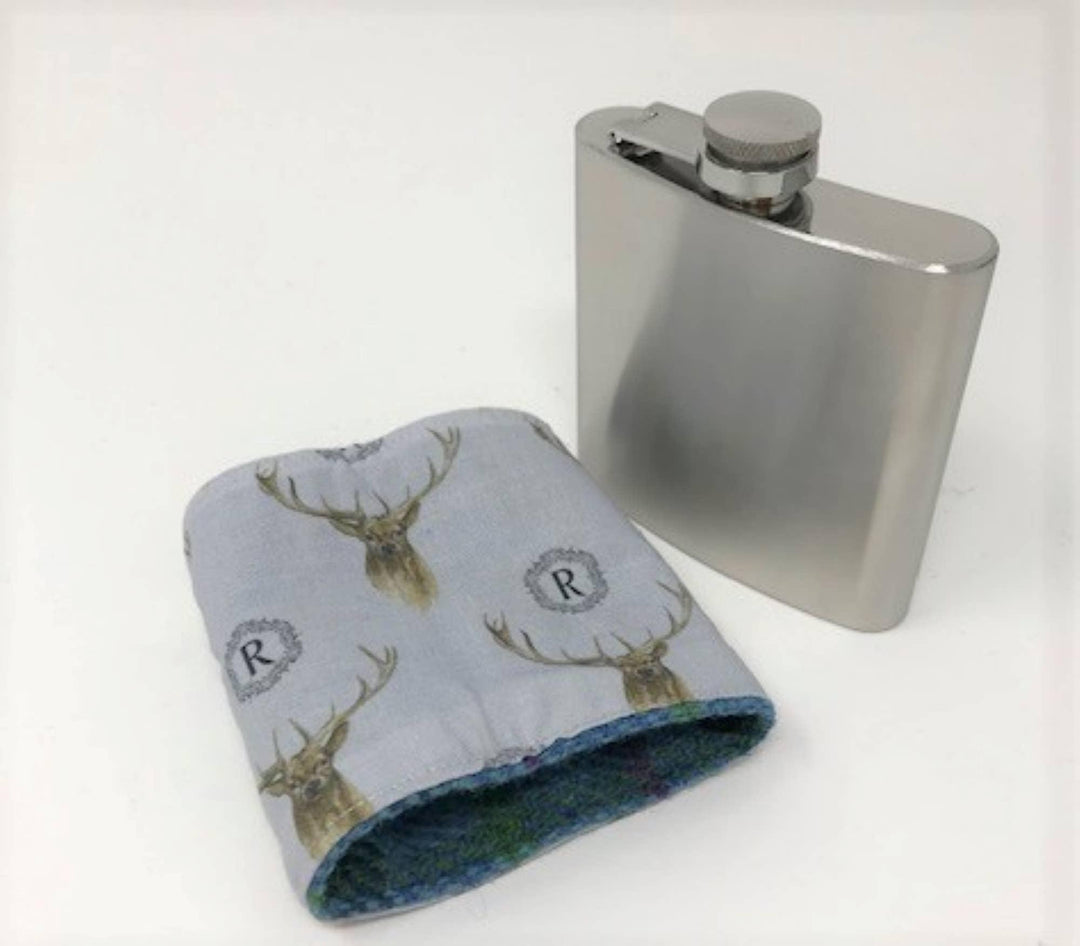 6oz Harris Tweed Hip Flask - Dark Grey - by Created by the RidleysHarris Tweed wrapped 6oz Harris Tweed Hip Flask would make a lovely gift for that someone special sold complete with its own beautiful gift box
The 6oz Harris Tweed Accessories For MenCreated By The RidleysArchieSoul Men6oz Harris Tweed