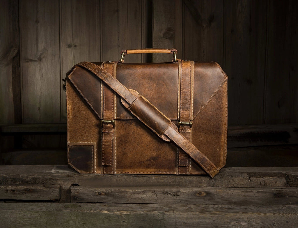 Aspen Leather Briefcase Office Laptop Bag Hard Case + Free Leather Wallet - ArchieSoul Men