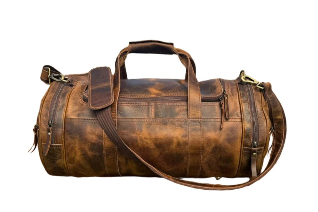 The Shrewsbury - Men Leather Duffle Bag/ Barrel Bag by ArchieSoul Man The Style
This expertly crafted full grain Men Leather Duffle Bag is what you need when you are looking something a little different in a Men Leather Duffle Bag yet Leather Duffle BagArchieSoul ManArchieSoul MenMen Leather Duffle Bag